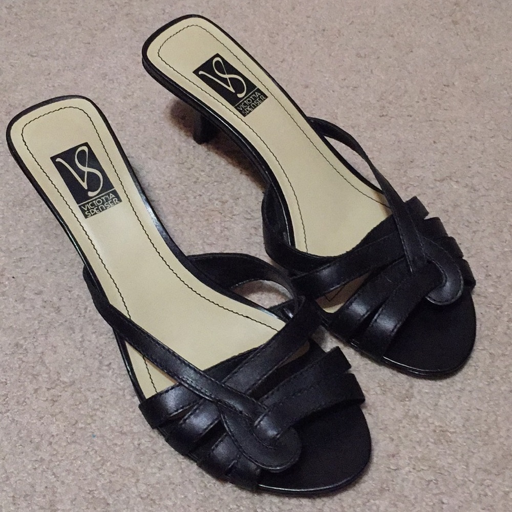 Victoria Spenser Sandals
